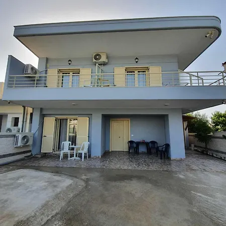 Azuro Apartment *