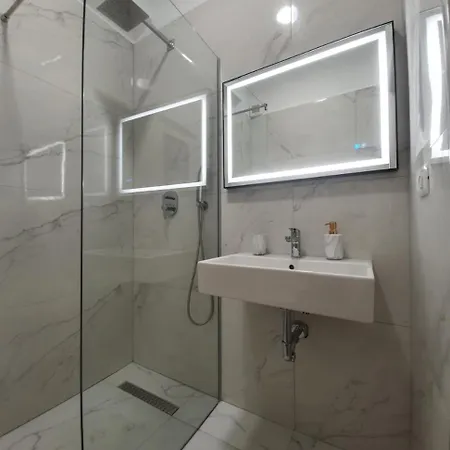 Apartment Azuro