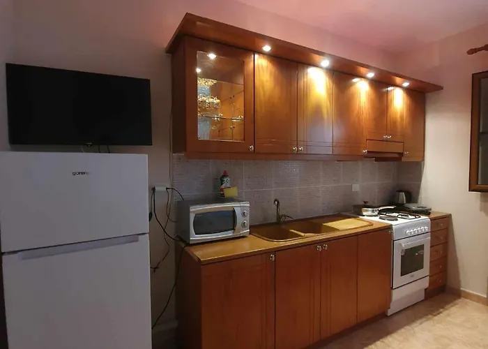 Azuro * Vlorë
